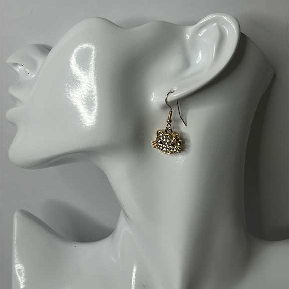 Hello Kitty Crystal Rhinestone Bling Dangle Drop Gold Tone Earrings NEW - Picture 8 of 11